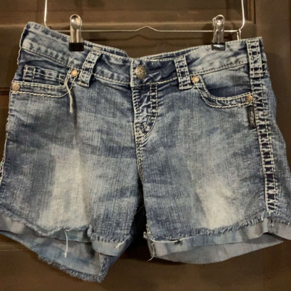 Silver McKenzie Denim Jean Cuff Frayed Hem Shorts